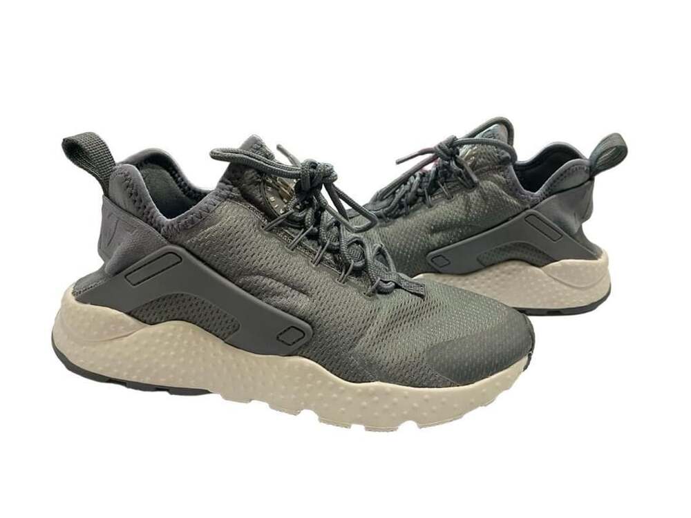 Nike Air Huarache Run Ultra Size 6.5 Gray Running Shoes
